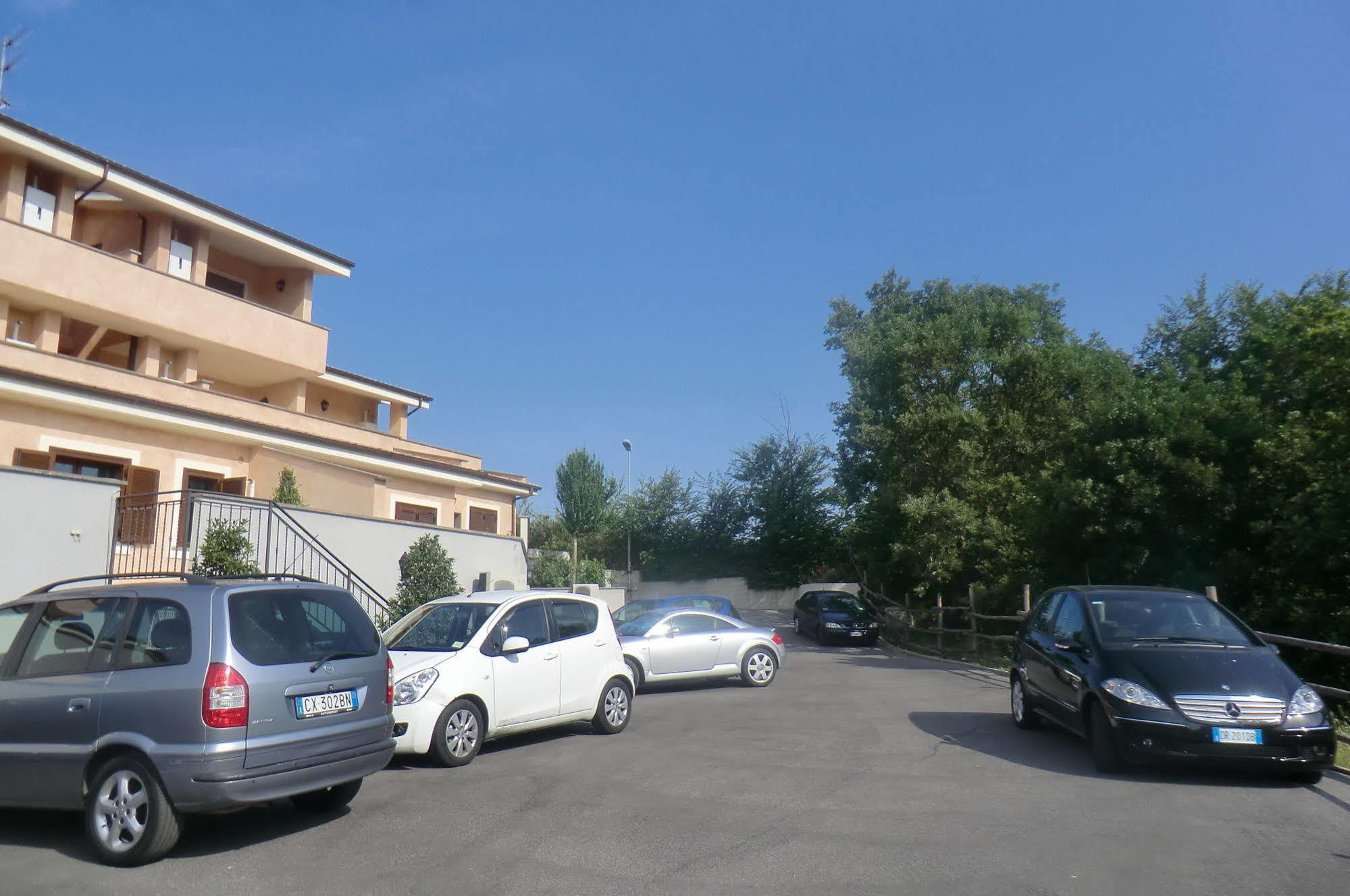 אפרטהוטל Aranova Il Casaletto Dei Ludi מראה חיצוני תמונה